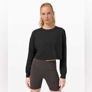 Lululemon Long Sleeved Croptop in Black Size 14